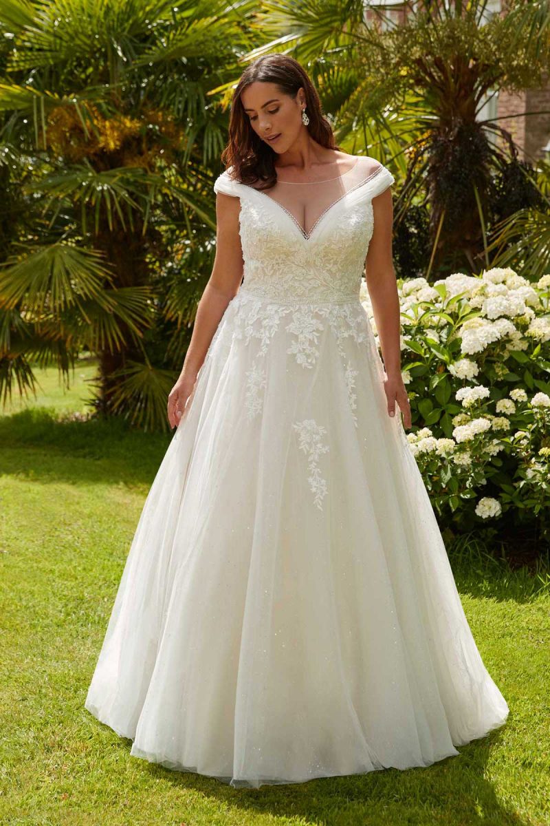 Romantica Silhouette Bella Marie Wedding Dress