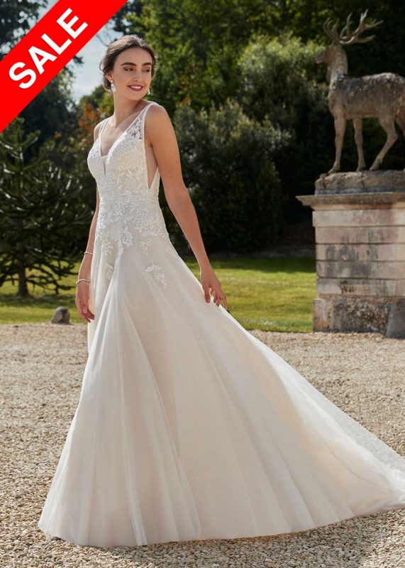 Rosemarie Sale Wedding Dress