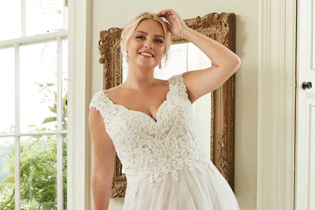 Emma Claire Plus Size Wedding Dress